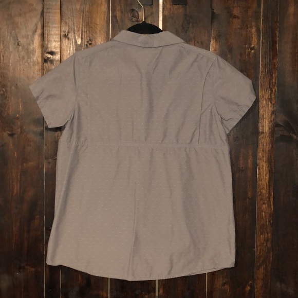 Columbia Omni-Shade Short Sleeved Button-Up Shirt - Picture 2 of 4